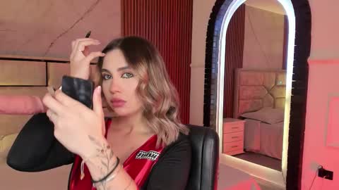 Emily Hendrix online show from 02.04.26