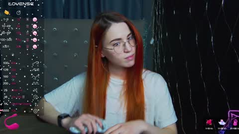 Snapshot of emilykents chatting on 01.15.25 EmilyKents online show from 01.15.25