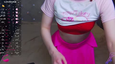Snapshot of emilykents chatting on 02.01.25 EmilyKents online show from 02.01.25