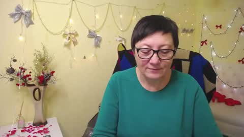 Snapshot of emilyl0vee chatting on 01.17.26 Emily online show from 01.17.26