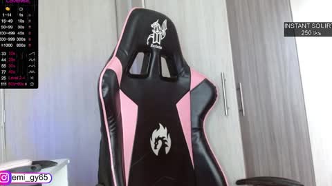 Emilyn online show from 04.10.26