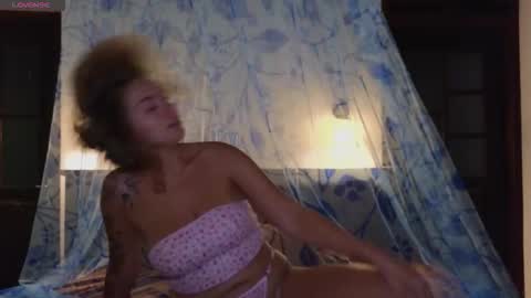 Emily Robbie online show from 02.14.26