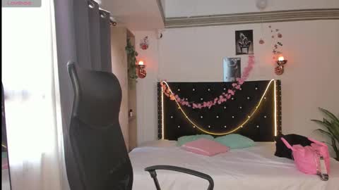 Snapshot of emilyrousex chatting on 03.09.25 emilyrousex online show from 03.09.25