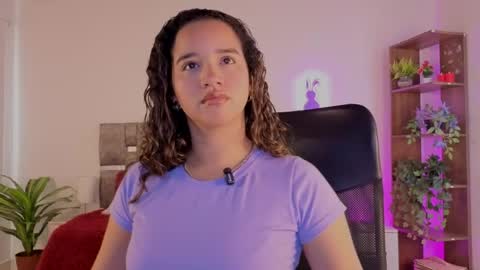 Snapshot of emilyrousex chatting on 05.22.26 emilyrousex online show from 05.22.26