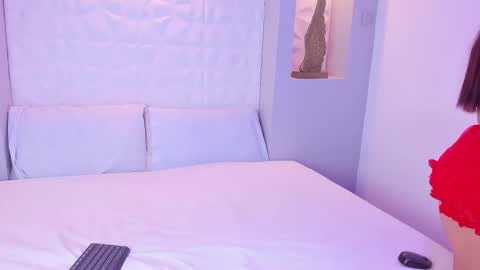 EMILY online show from 11.12.25