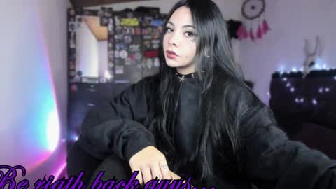  Emily Support me to have 100 likes plx online show from 12.02.24