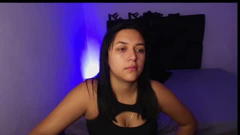 Snapshot of emilysavvato chatting on 01.01.25 Emily online show from 01.01.25