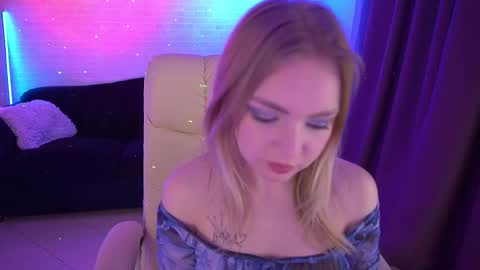 Snapshot of emilysunshines chatting on 02.11.25 MY NAME IS Emily WELCOME EVERYONE I WILL BE HAPPY TO GIVE YOU WHAT YOU HAVE DREAMED OF FOR SO LONG online show from 02.11.25