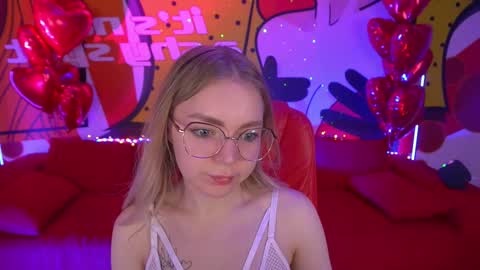Snapshot of emilysunshines chatting on 02.18.25 MY NAME IS Emily WELCOME EVERYONE I WILL BE HAPPY TO GIVE YOU WHAT YOU HAVE DREAMED OF FOR SO LONG online show from 02.18.25