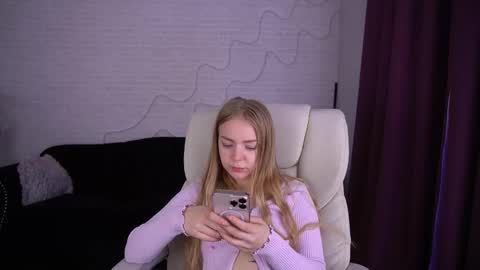 Snapshot of emilysunshines chatting on 10.19.25 MY NAME IS Emily WELCOME EVERYONE I WILL BE HAPPY TO GIVE YOU WHAT YOU HAVE DREAMED OF FOR SO LONG online show from 10.19.25