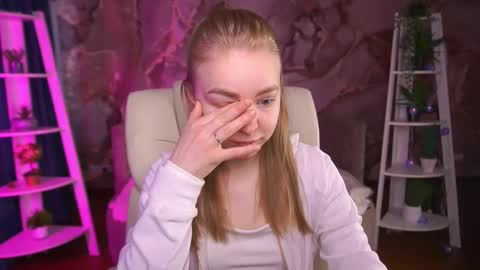 Snapshot of emilysunshines chatting on 03.04.26 MY NAME IS Emily WELCOME EVERYONE I WILL BE HAPPY TO GIVE YOU WHAT YOU HAVE DREAMED OF FOR SO LONG online show from 03.04.26