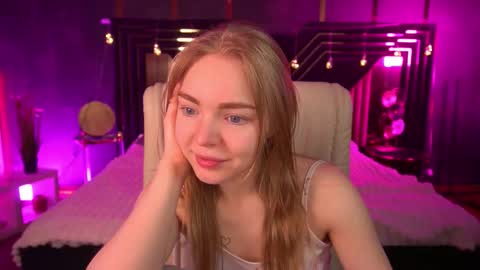 Snapshot of emilysunshines chatting on 03.22.26 MY NAME IS Emily WELCOME EVERYONE I WILL BE HAPPY TO GIVE YOU WHAT YOU HAVE DREAMED OF FOR SO LONG online show from 03.22.26