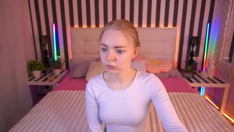 Snapshot of emilysunshines chatting on 04.12.26 MY NAME IS Emily WELCOME EVERYONE I WILL BE HAPPY TO GIVE YOU WHAT YOU HAVE DREAMED OF FOR SO LONG online show from 04.12.26