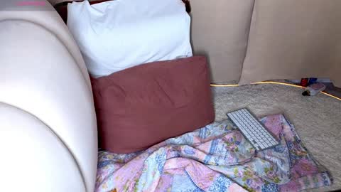 Emily wish-list  online show from 04.09.26