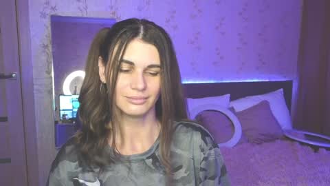 Snapshot of emilytucker chatting on 12.09.24 Emily online show from 12.09.24