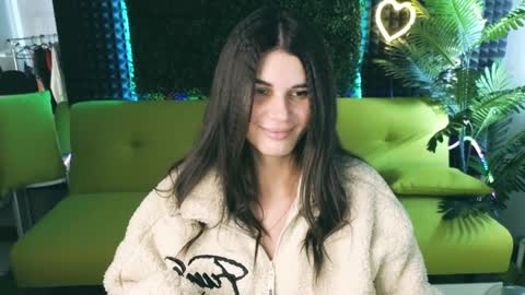 Snapshot of emilytucker chatting on 01.24.25 Emily online show from 01.24.25