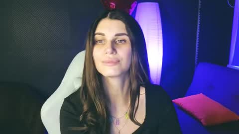 Snapshot of emilytucker chatting on 02.23.25 Emily online show from 02.23.25