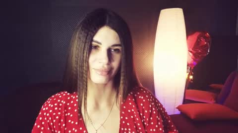 Snapshot of emilytucker chatting on 03.08.25 Emily online show from 03.08.25