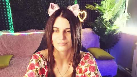 Snapshot of emilytucker chatting on 09.25.25 Emily online show from 09.25.25