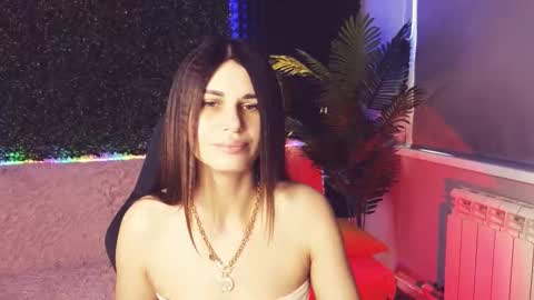 Snapshot of emilytucker chatting on 10.15.25 Emily online show from 10.15.25