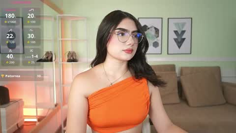 Snapshot of emilyturnerx chatting on 05.07.26 Emily Turner online show from 05.07.26
