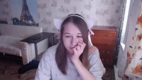 Snapshot of emilyway chatting on 03.01.25 emilyway online show from 03.01.25