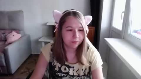 Snapshot of emilyway chatting on 06.08.26 emilyway online show from 06.08.26