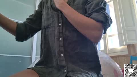 Snapshot of emilyweed chatting on 02.24.25 Emily ----  online show from 02.24.25