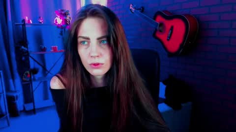 Emily online show from 02.06.25