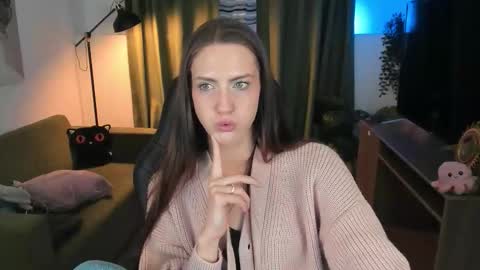 Emily online show from 10.14.25