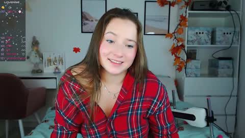 Snapshot of emilyxgrasez chatting on 12.18.24 Emily online show from 12.18.24