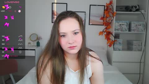 Snapshot of emilyxgrasez chatting on 02.04.25 Emily online show from 02.04.25