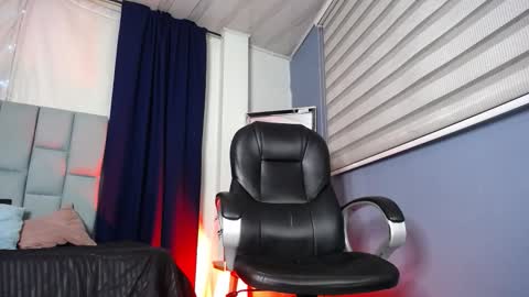 Emily  online show from 01.18.26