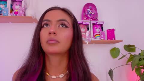 Snapshot of emilyy_bank chatting on 04.09.26 Emily Bank online show from 04.09.26