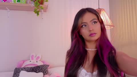 Snapshot of emilyy_bank chatting on 04.20.26 Emily Bank online show from 04.20.26