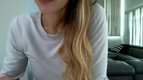 emilly online show from 10.18.25