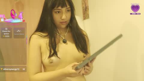 Snapshot of emitaa17228 chatting on 05.17.26 emma online show from 05.17.26