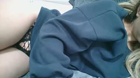 emma_991 online show from 12.01.25