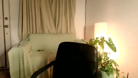 Snapshot of emma______1996 chatting on 07.09.26 emma______1996 online show from 07.09.26