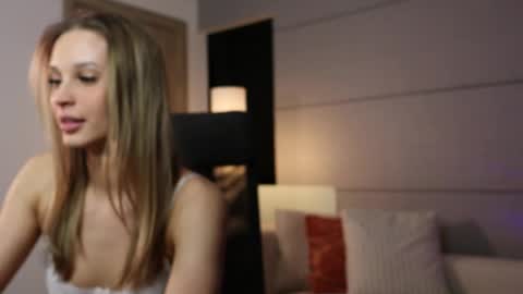 Snapshot of emma__cutiee chatting on 05.04.26 Your Emma online show from 05.04.26