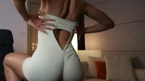 Snapshot of emma__cutiee chatting on 07.19.26 Your Emma online show from 07.19.26