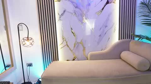 emma__walkerr_ online show from 02.28.26