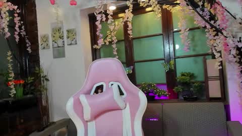 Snapshot of emma_ayala chatting on 01.12.26 emma_ayala online show from 01.12.26