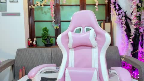 Snapshot of emma_ayala chatting on 04.11.26 emma_ayala online show from 04.11.26