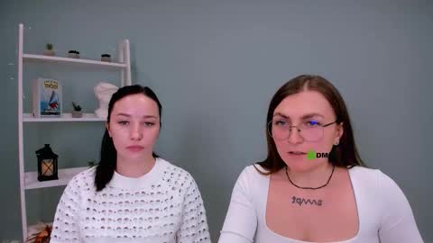 emma_blooom online show from 11.21.25