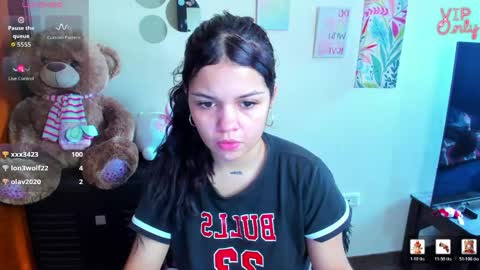 Snapshot of emma_boo_ chatting on 05.31.26 emma_boo_ online show from 05.31.26