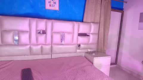 Snapshot of emma_curvy1 chatting on 02.19.25 Emma online show from 02.19.25