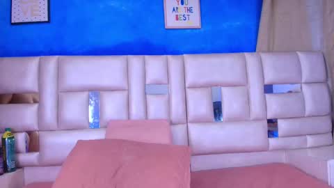 Snapshot of emma_curvy1 chatting on 09.17.25 Emma online show from 09.17.25