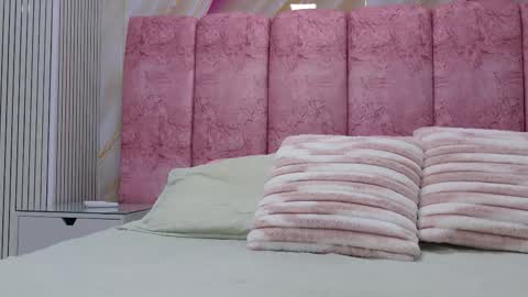 Emma online show from 03.29.26