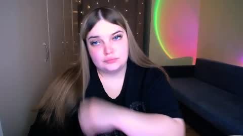 Snapshot of emma_dorn chatting on 07.10.26 Eva online show from 07.10.26